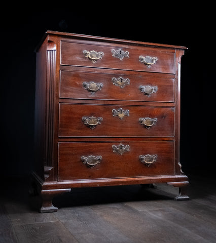 Small George III Mahogany Chest of Drawers - Harrington Antiques